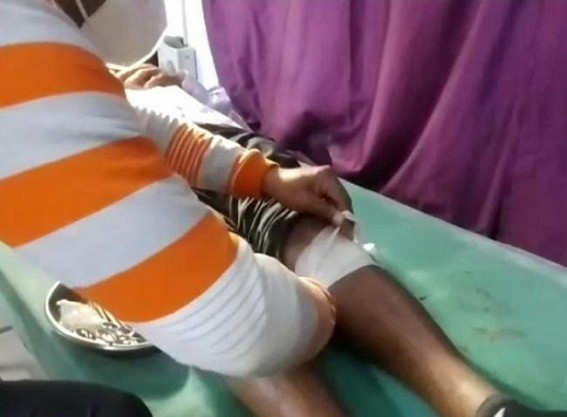 BJP’s hooliganism state-wide: CPI-M member Asit Vaidya was attacked by miscreants in Pilak Bazar, Jolaibari BJP’s hooliganism state-wide: CPI-M member Asit Vaidya was attacked by miscreants in Pilak Bazar, Jolaibari